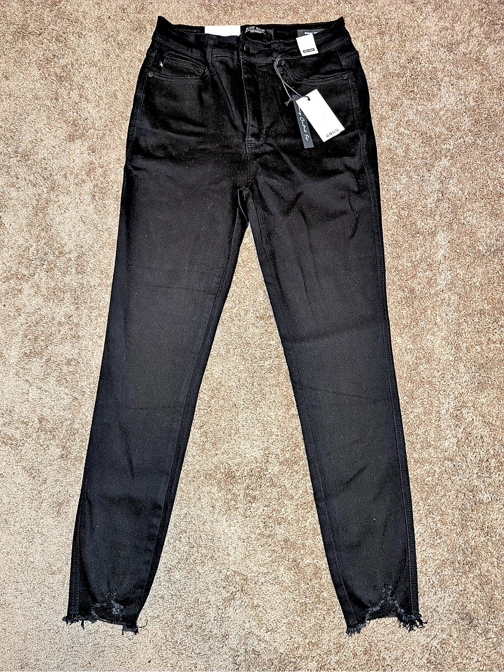 ☘️ Judy Blue Black High Rise Raw Hem Skinny Jeans 7/28 NWT